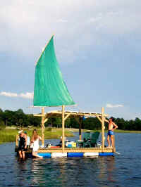 P7040046.jpg (35233 bytes)