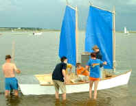 daydre18crop.jpg (34660 bytes)