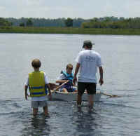 famlaunch3.jpg (14864 bytes)