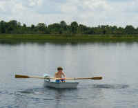 famlaunch6.jpg (19307 bytes)