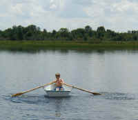 famlaunch7.jpg (16628 bytes)